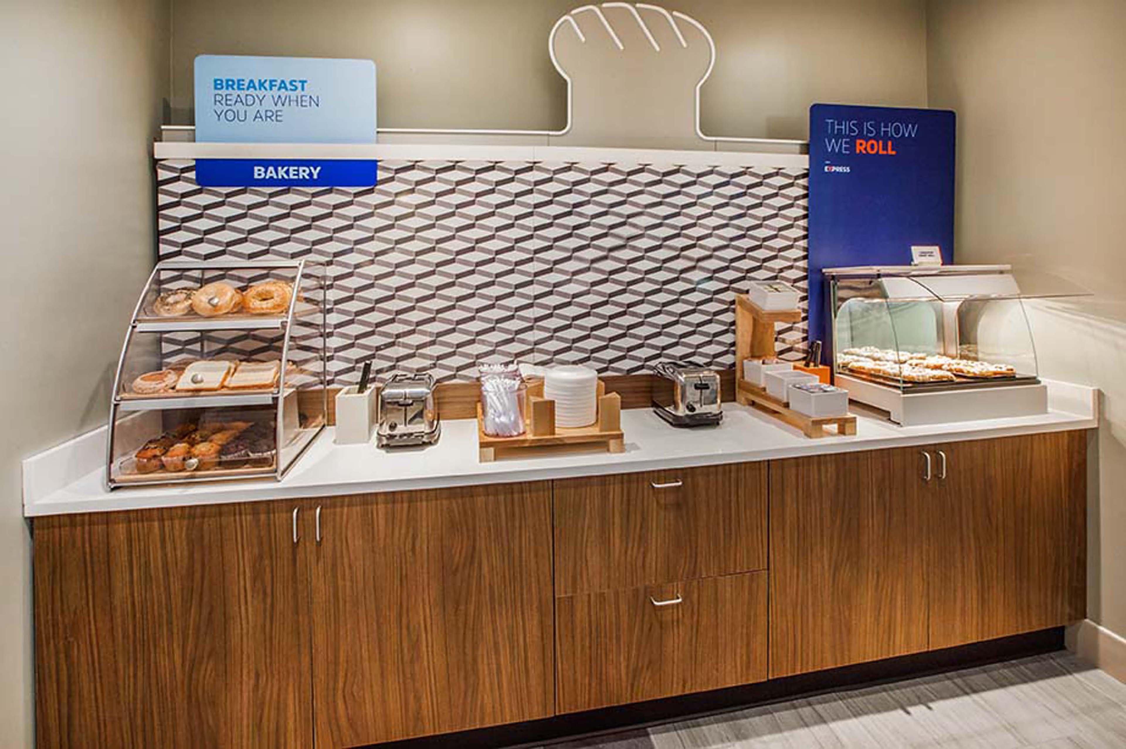 Holiday Inn Express & Suites Sioux Center By Ihg Extérieur photo