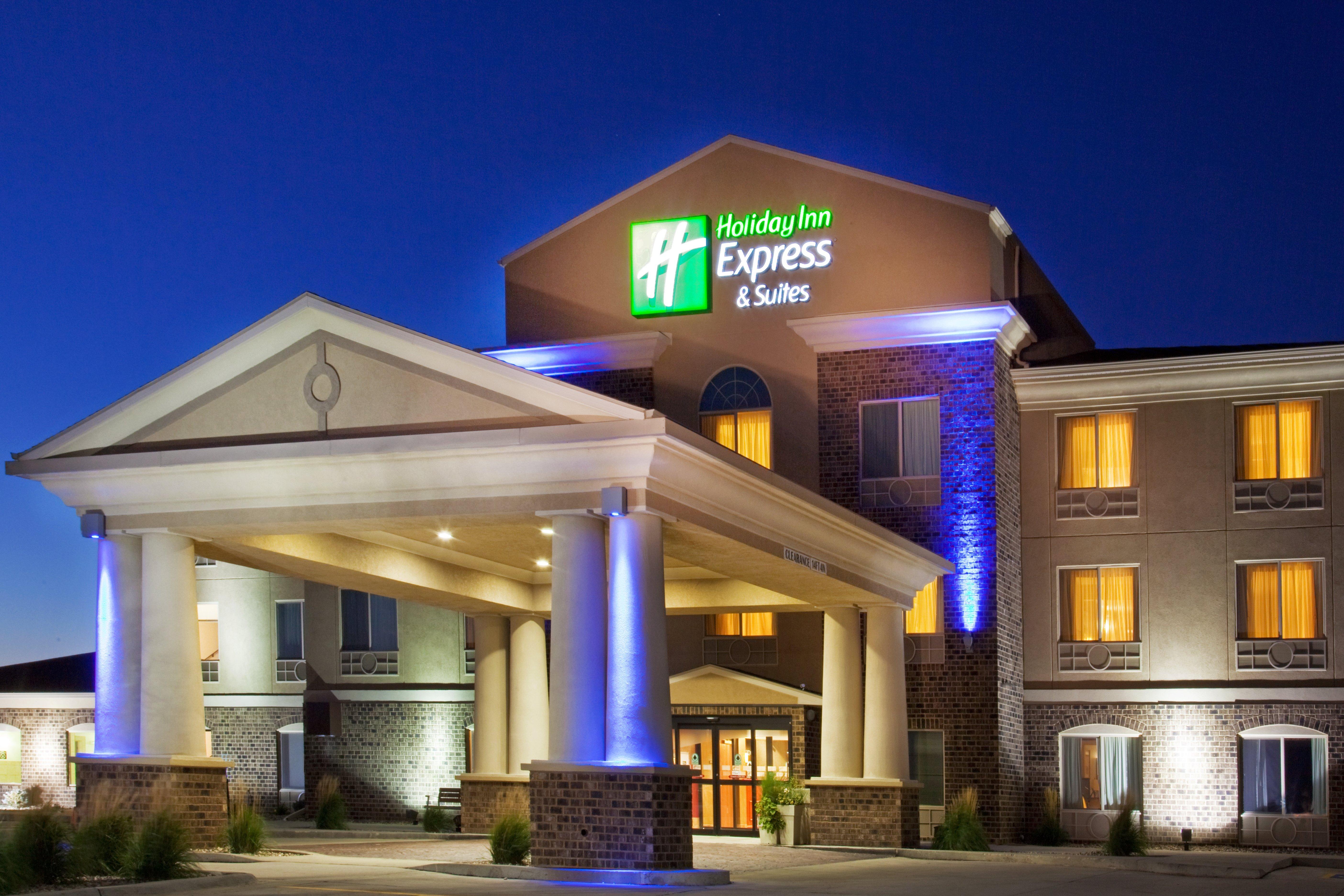 Holiday Inn Express & Suites Sioux Center By Ihg Extérieur photo